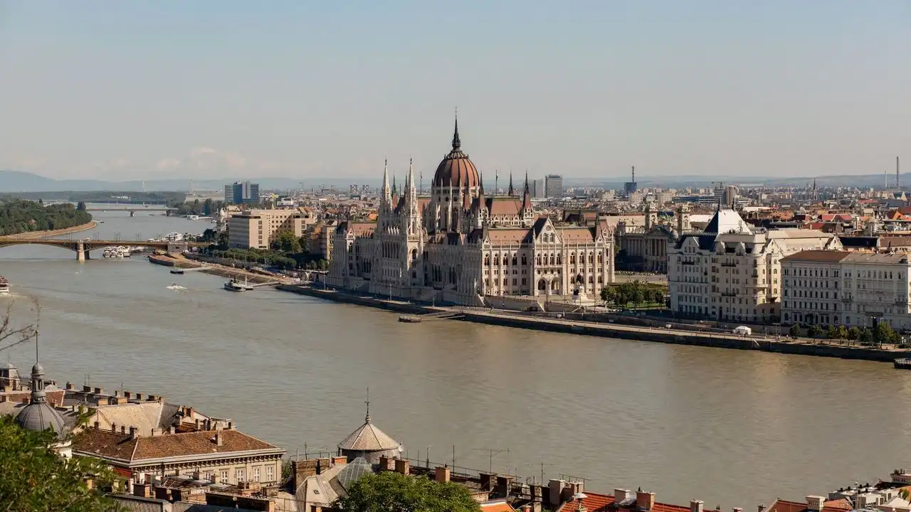 Actionable Strategies For Improving Your Hungarian Listening Comprehension
